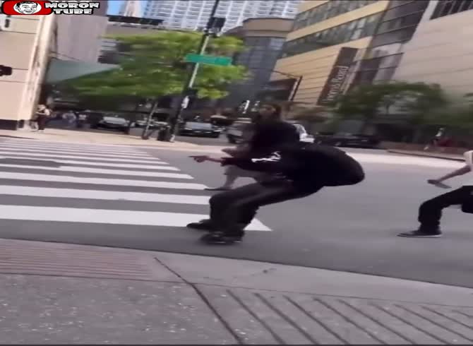 Video :Now, scum swear by blades